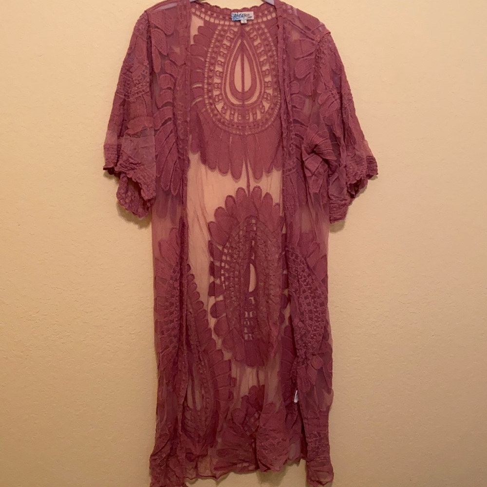 Lace kimono